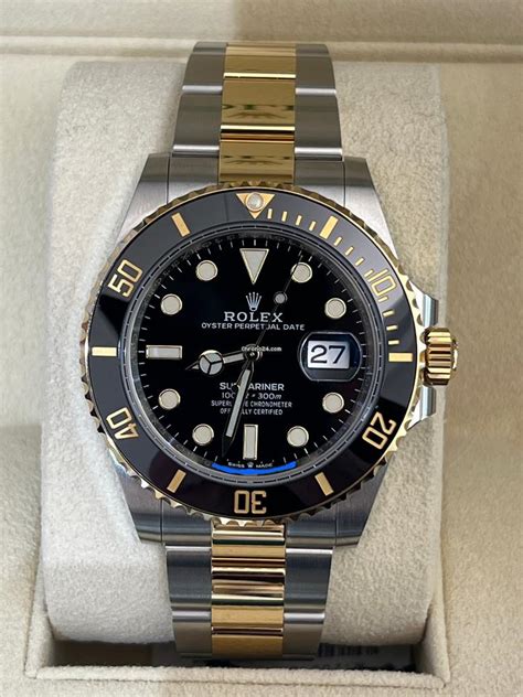 Rolex Submariner Date nero del 2022 acciaio oro full set top for 